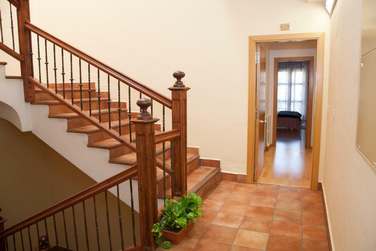 Dean Dos Catedrales Appartement Zaragoza Buitenkant foto